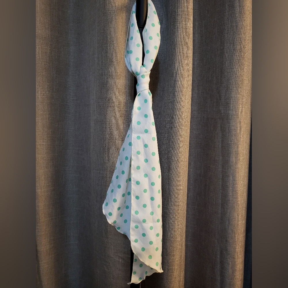 Vintage Polkadot Scarf